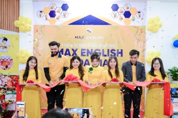 MAX ENGLISH HOA MAI TƯNG BỪNG KHAI TRƯƠNG | KHỞI ĐẦU MỚI CHO HÀNH TRÌNH CHINH PHỤC TIẾNG ANH